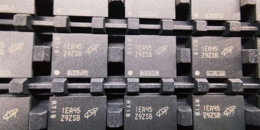 Jiahe Jinwei начала массовое производство модулей памяти DDR5